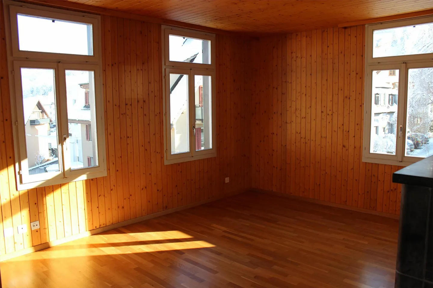 Ampio appartamento di 5 stanze nel centro di Malters in affitto - Foto 1 di 8