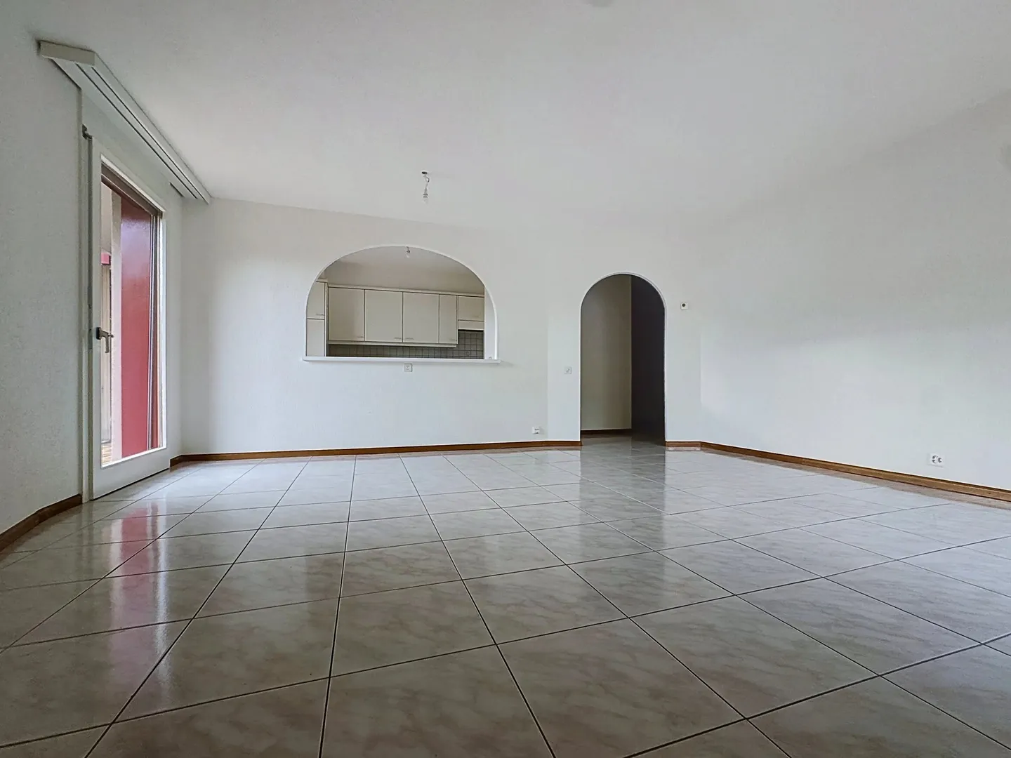 Bright 3½ Room Apartment with Garden - Photo 3 of 12