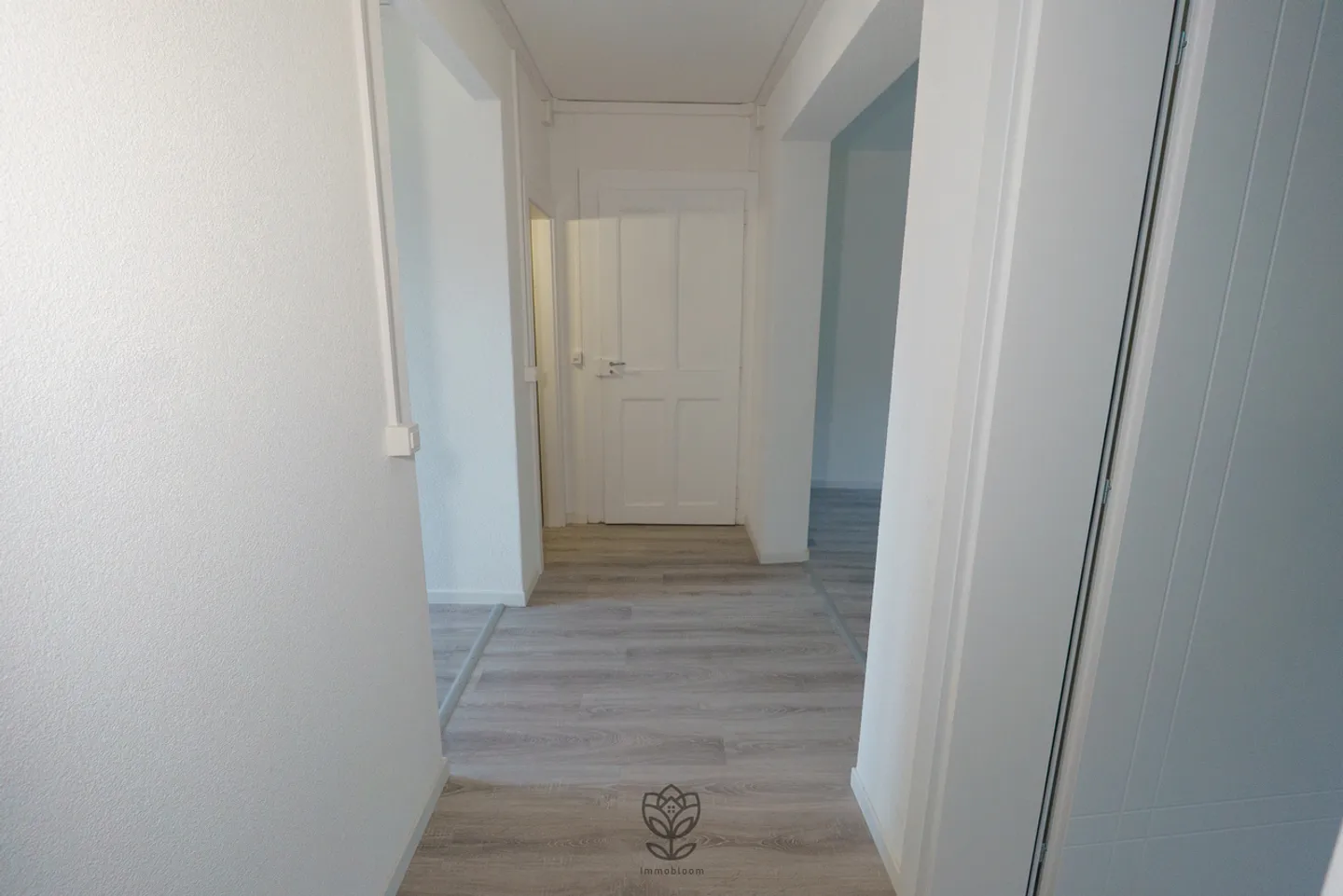 A small renovated gem in Locle - Photo 4 of 14