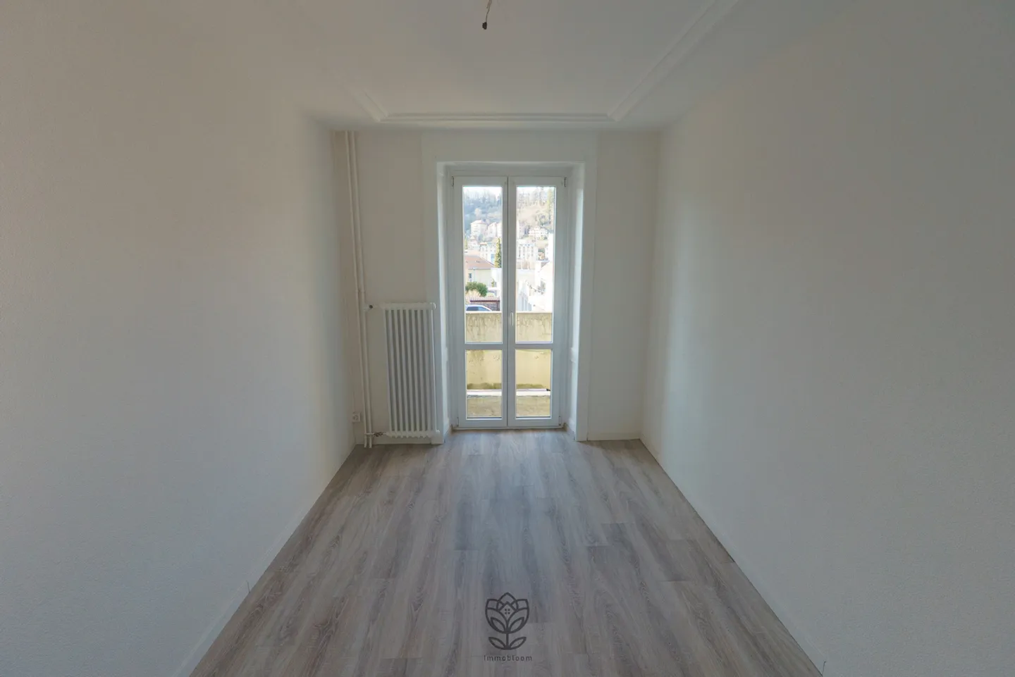 A small renovated gem in Locle - Photo 11 of 14