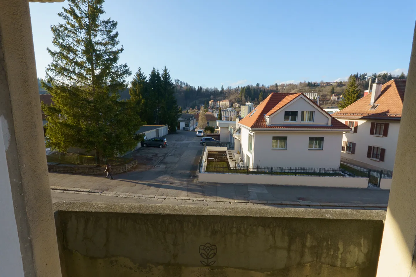 A small renovated gem in Locle - Photo 13 of 14