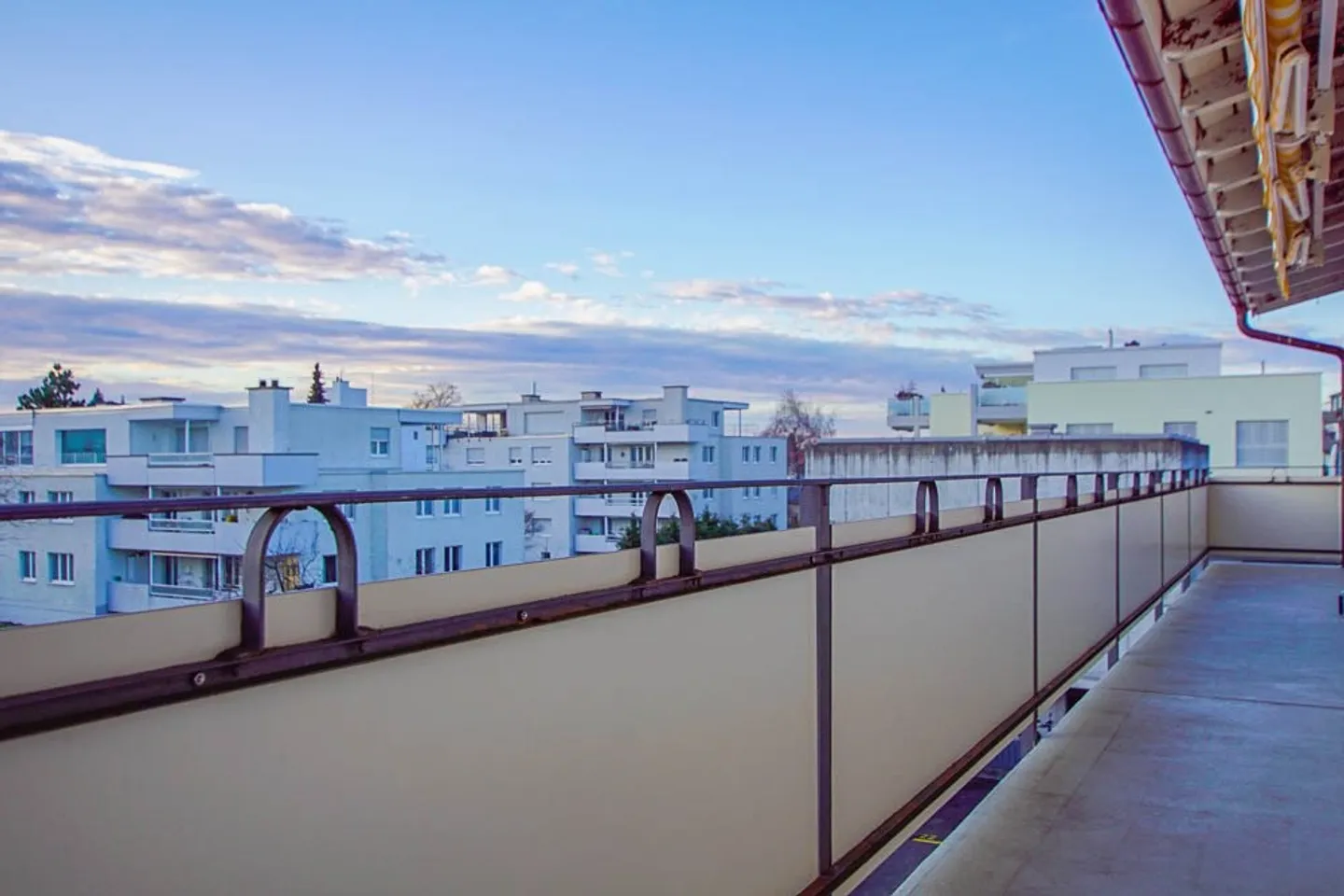 Attraktive Wohnung mit sonnigem Balkon - Foto 6 von 6