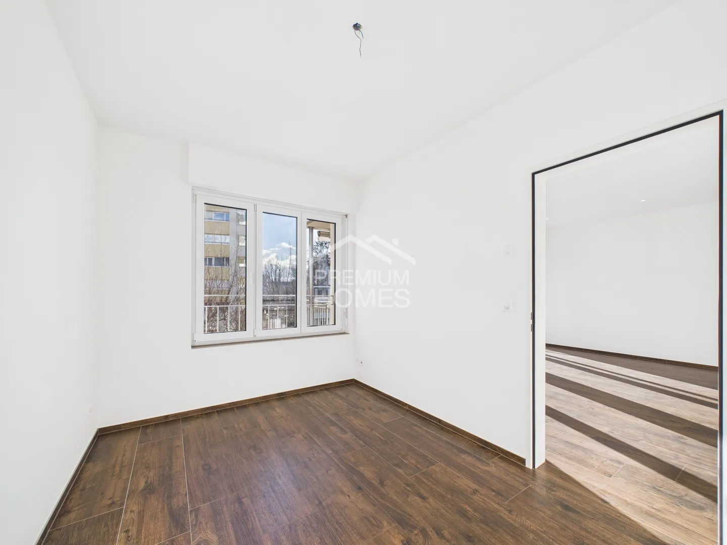 Modernes Apartment mit Balkon - Foto 5 von 7