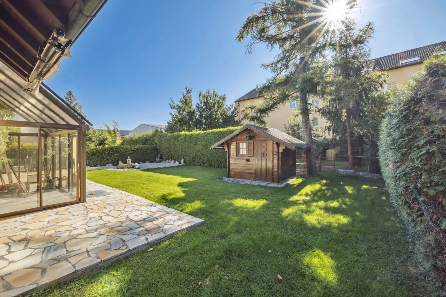 Very Bright Architect Villa - Photo 3 of 13