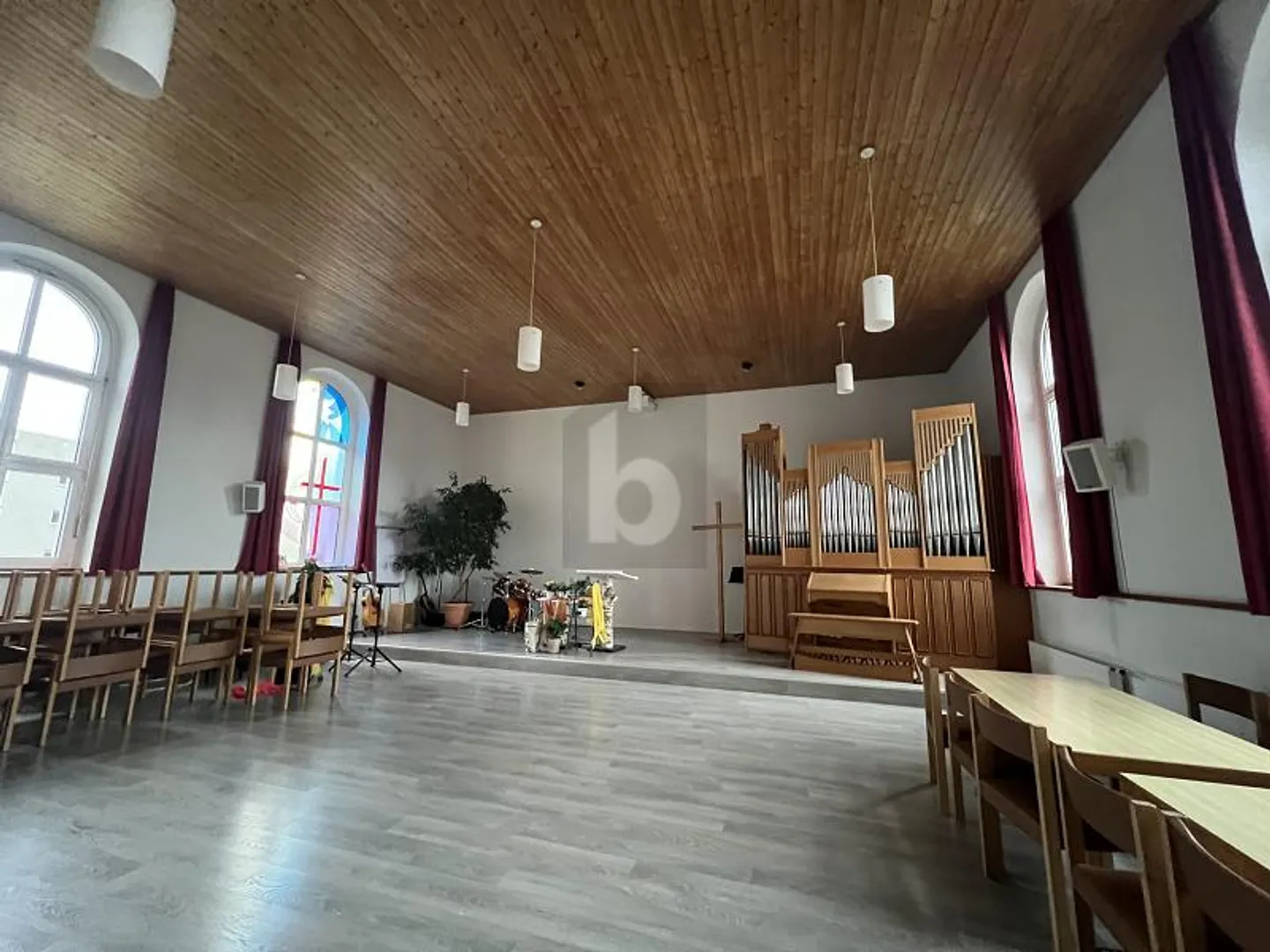 Vielseitiger Gewerberaum - Foto 1 von 6