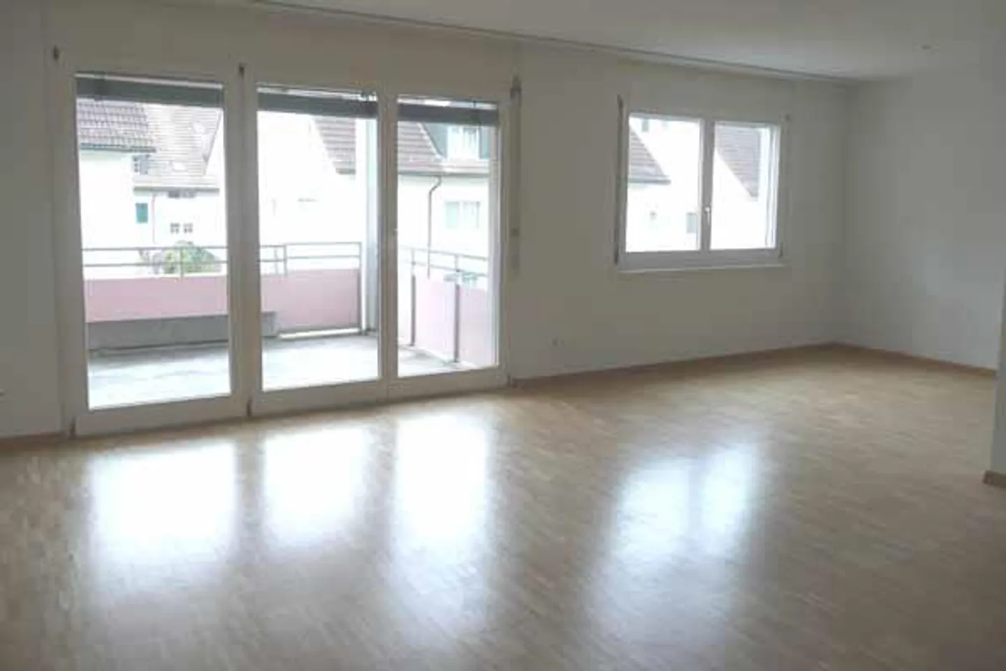 3.5 Room Apartment on the 2nd Floor - Photo 1 of 3