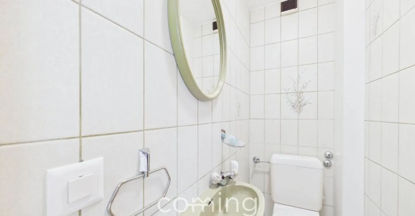 Ideal as a Home or Investment: 4.5-Room Apartment in Upper Valais - Photo 8 of 10