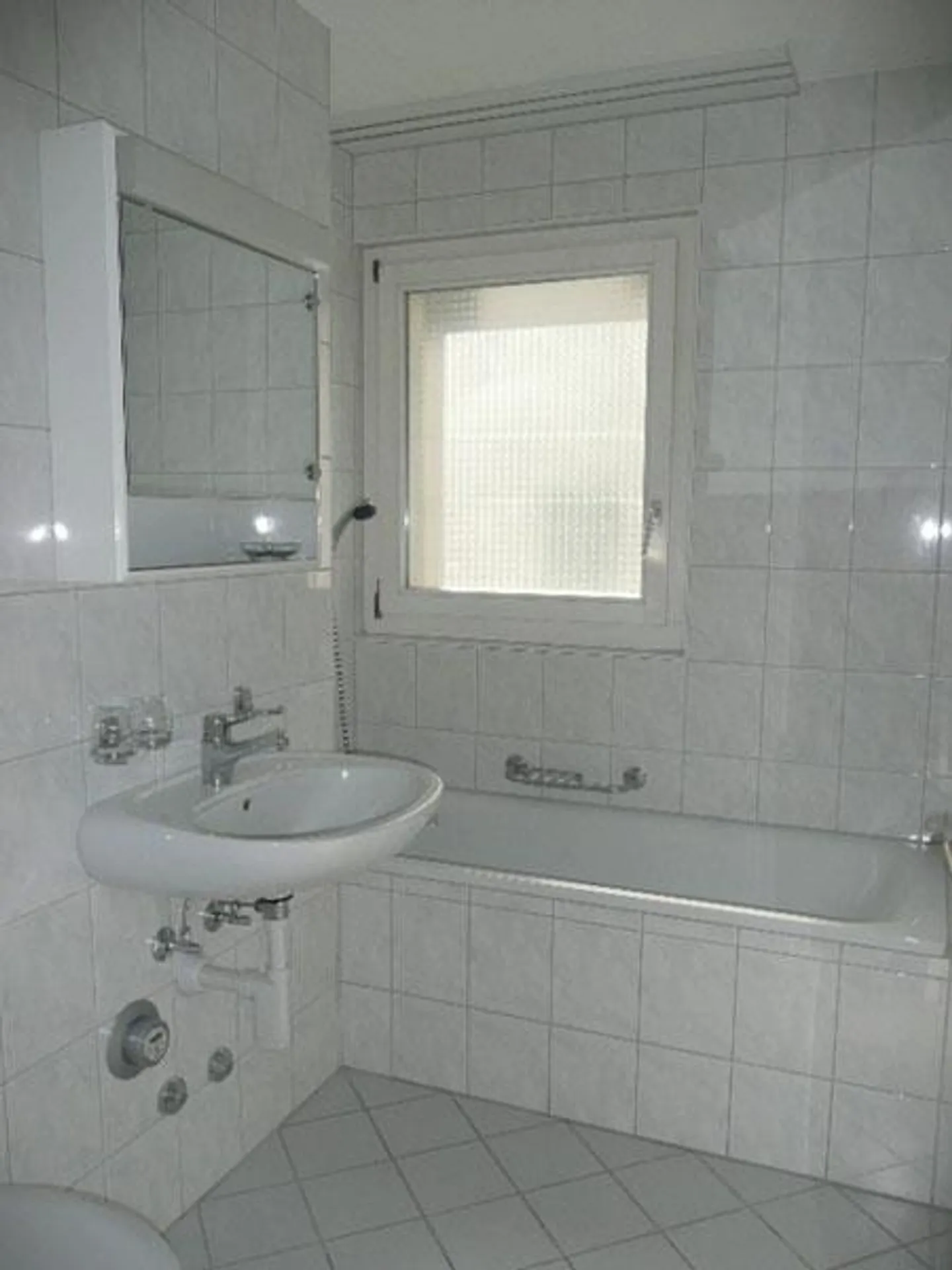 3.5 Room Apartment on the 2nd Floor - Photo 3 of 3