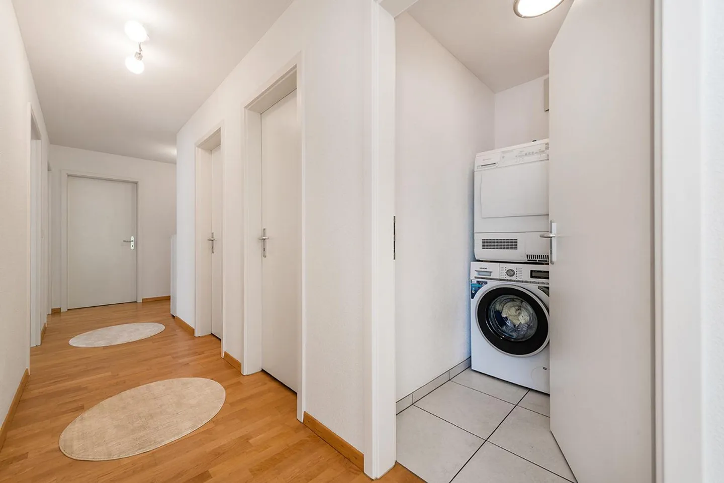 Modern 4.5-room apartment in a preferred location near the lake - Photo 9 of 15