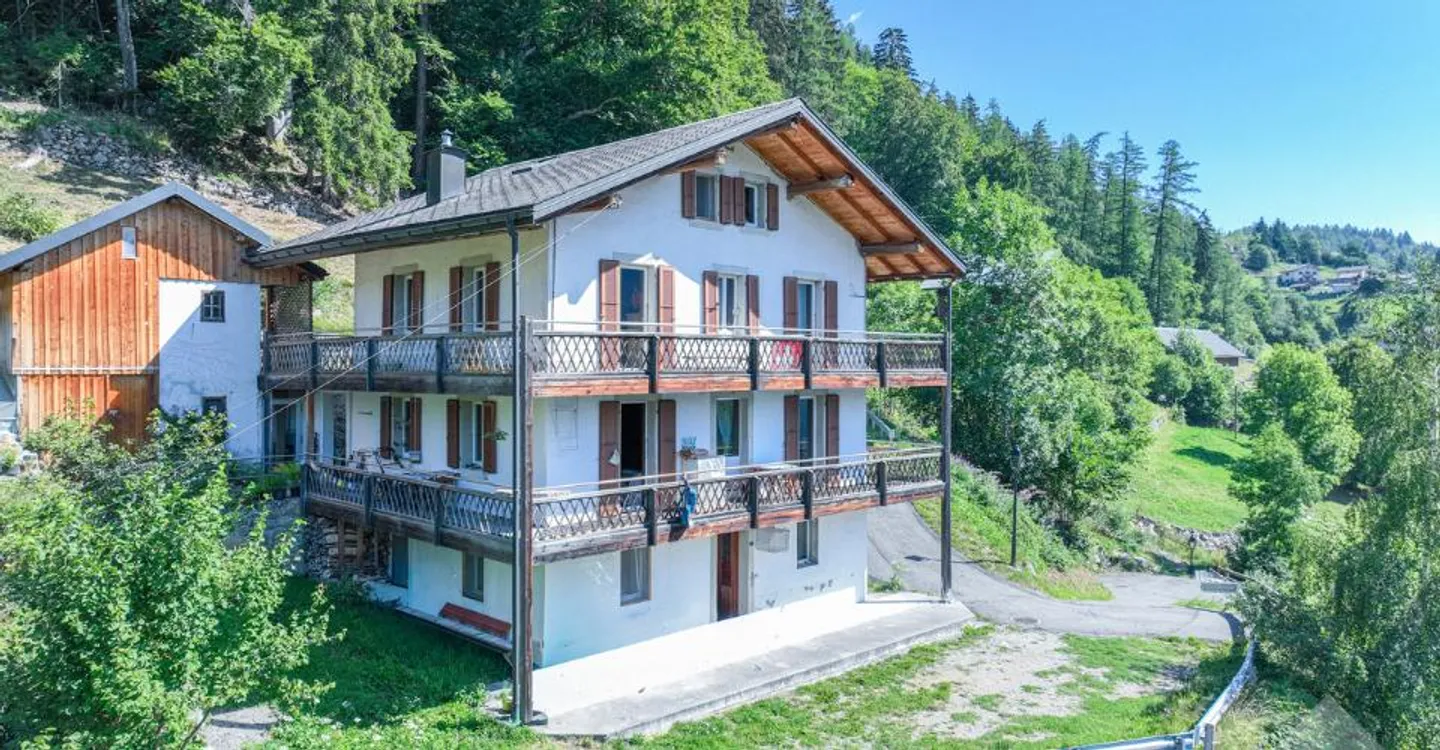 Appartamento di 3,5 locali con vista sul ghiacciaio di Trient - Foto 1 di 12
