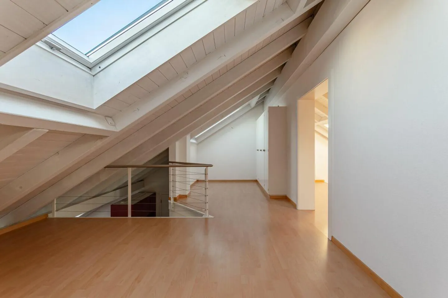 Aussergewöhnliche 8 1/2-Zimmer-Maisonettewohnung im Zentrum von  Cham - Foto 15 von 23