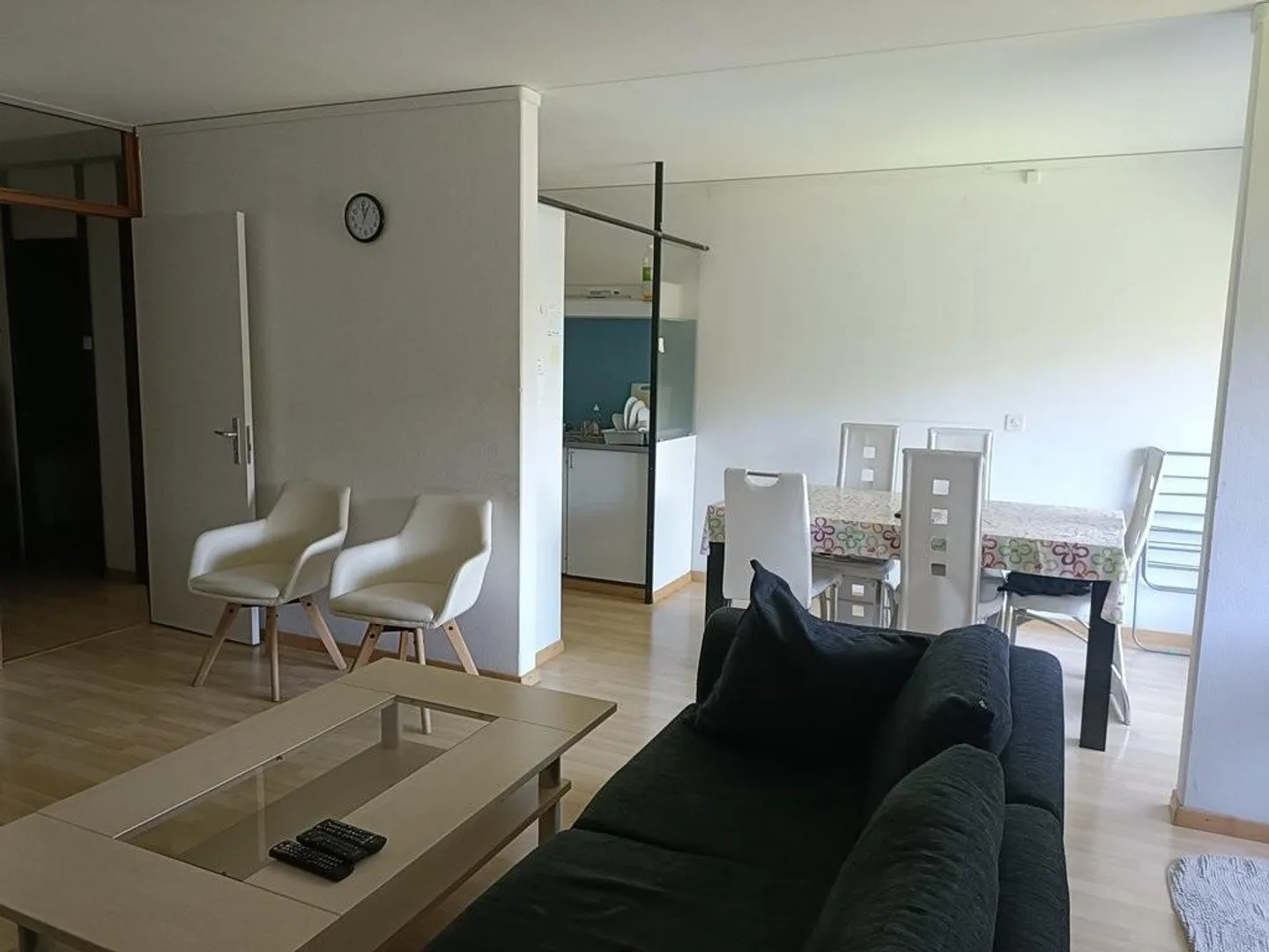 Appartamento 2.5 camere accogliente e conveniente - Foto 2 di 7