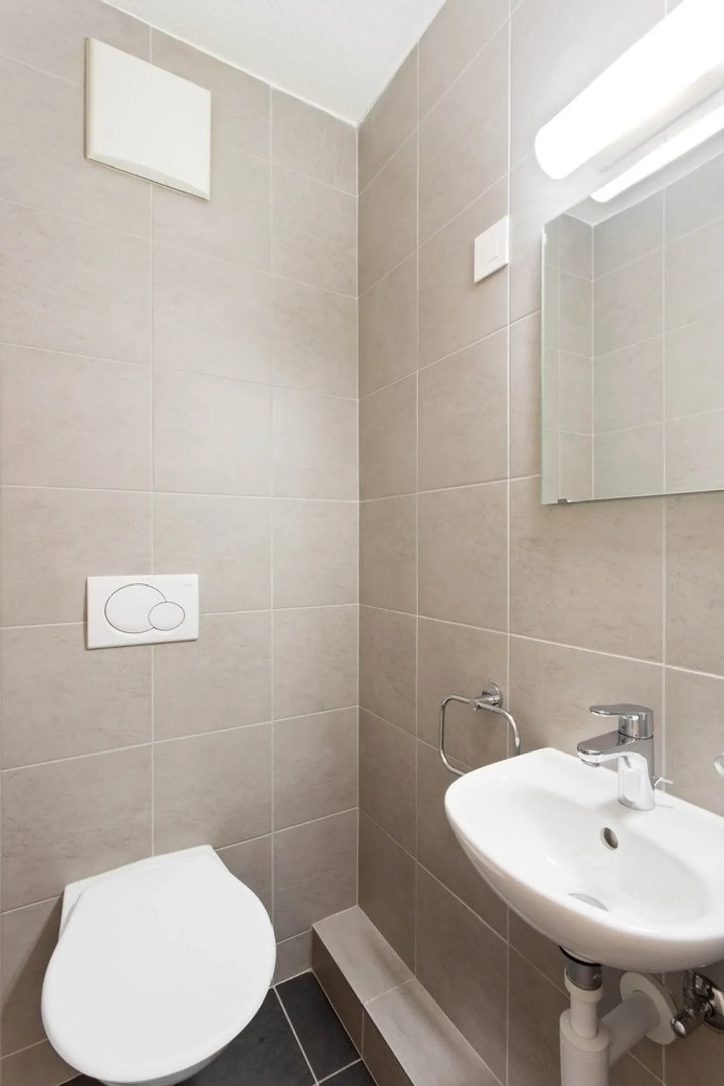 Geräumige Wohnung mit Balkon - Foto 10 von 11