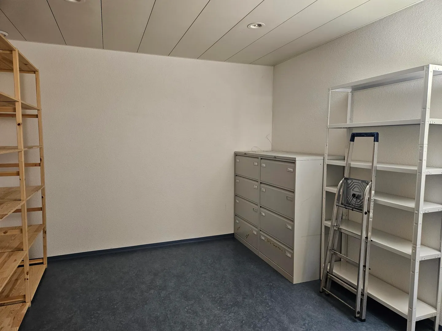 Office space for rent - Photo 9 of 9