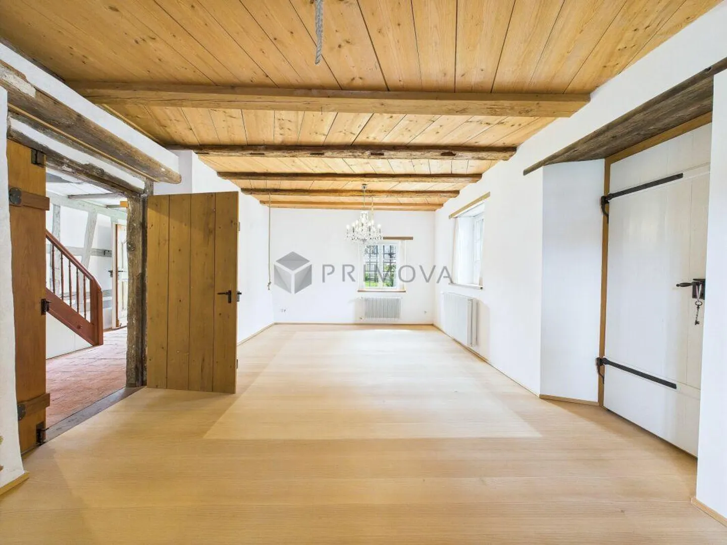 Proprietà unica ed esclusiva nella Svizzera orientale con fienile e enorme... - Foto 6 di 17