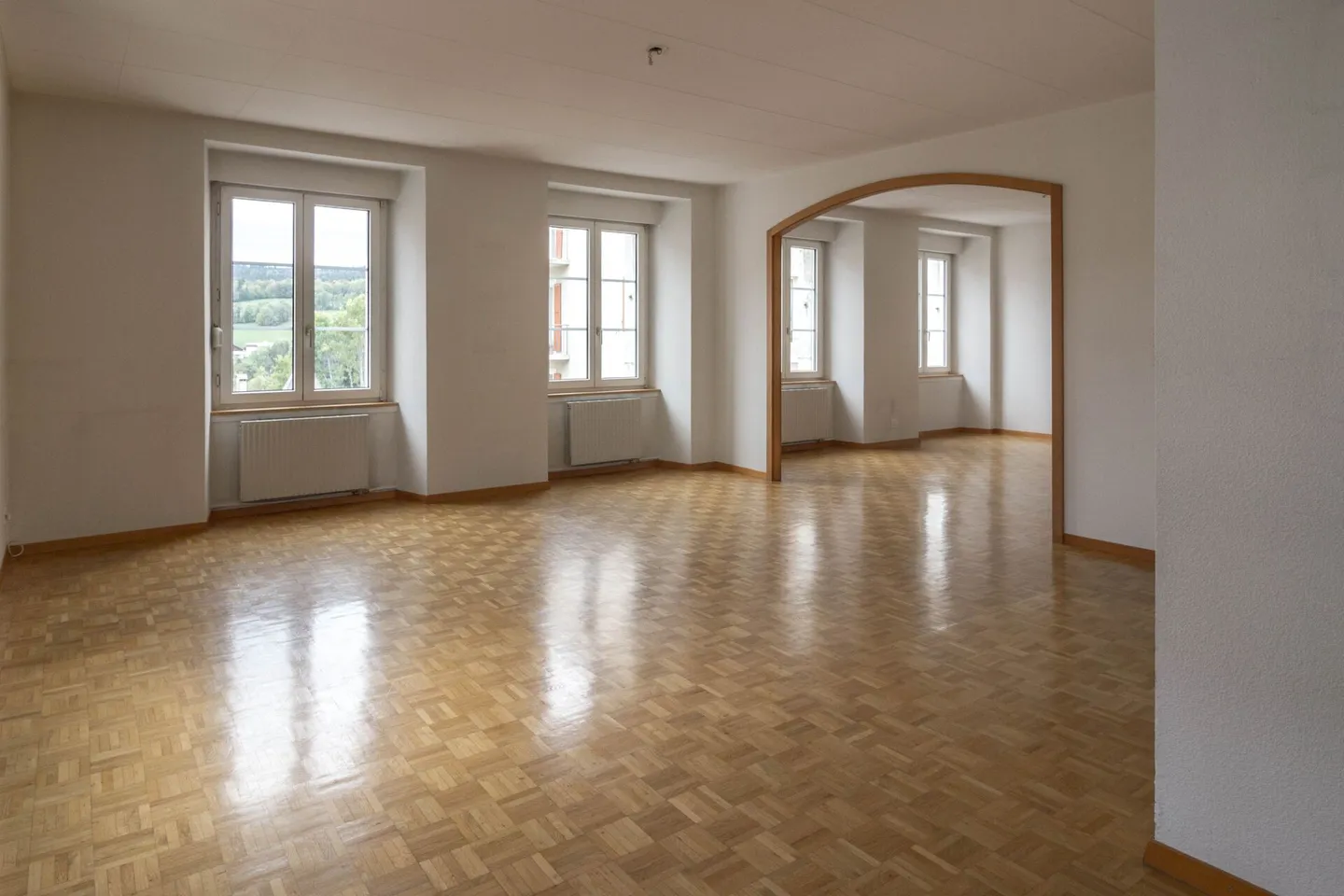 Grand-Rue 8, Les Brenets - 5-Zimmer-Wohnung im Erdgeschoss - Foto 1 von 9