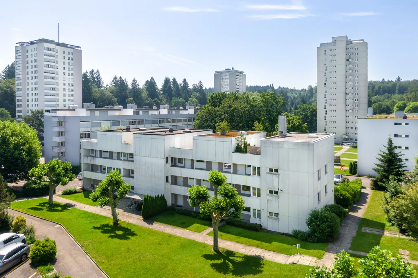 Geräumige Wohnung mit Terrasse - Foto 4 von 11