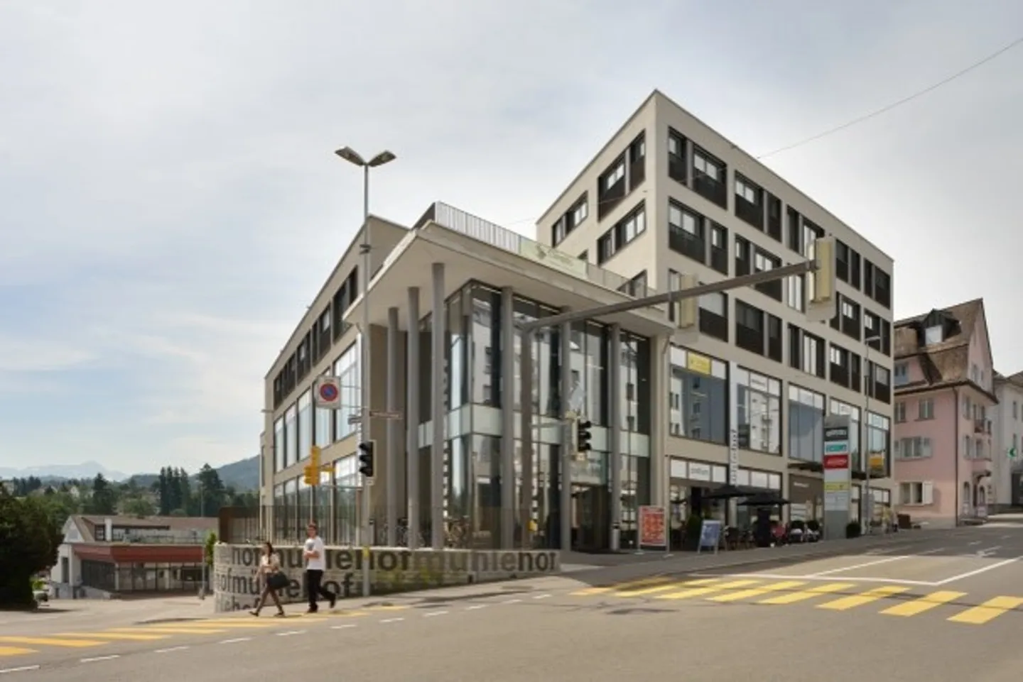 Erstklassige Gewerbefläche in Uzwil - Foto 3 von 6