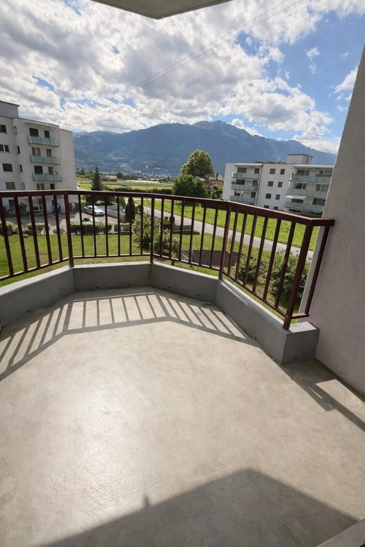 2.5 rooms on the 2nd floor in Bex - Photo 1 of 5