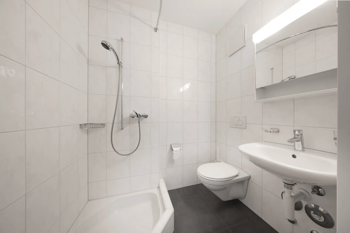 Appartement spacieux et lumineux dans un emplacement idéal ! - Photo 7 sur 11