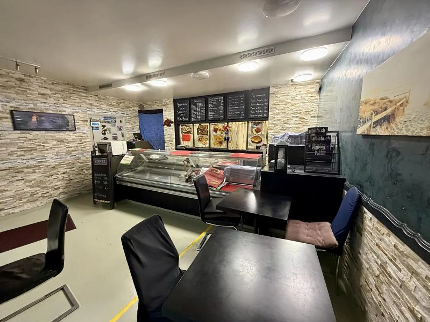 Attività 3 stanze - Foto 3 di 6