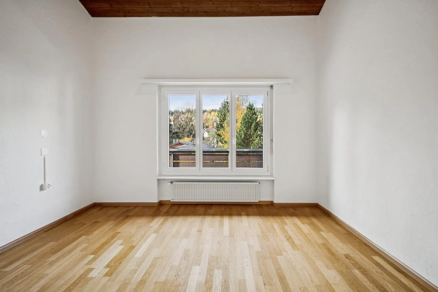 Appartement de vacances en duplex ensoleillé près des remontées mécaniques de Flims - Photo 3 sur 4