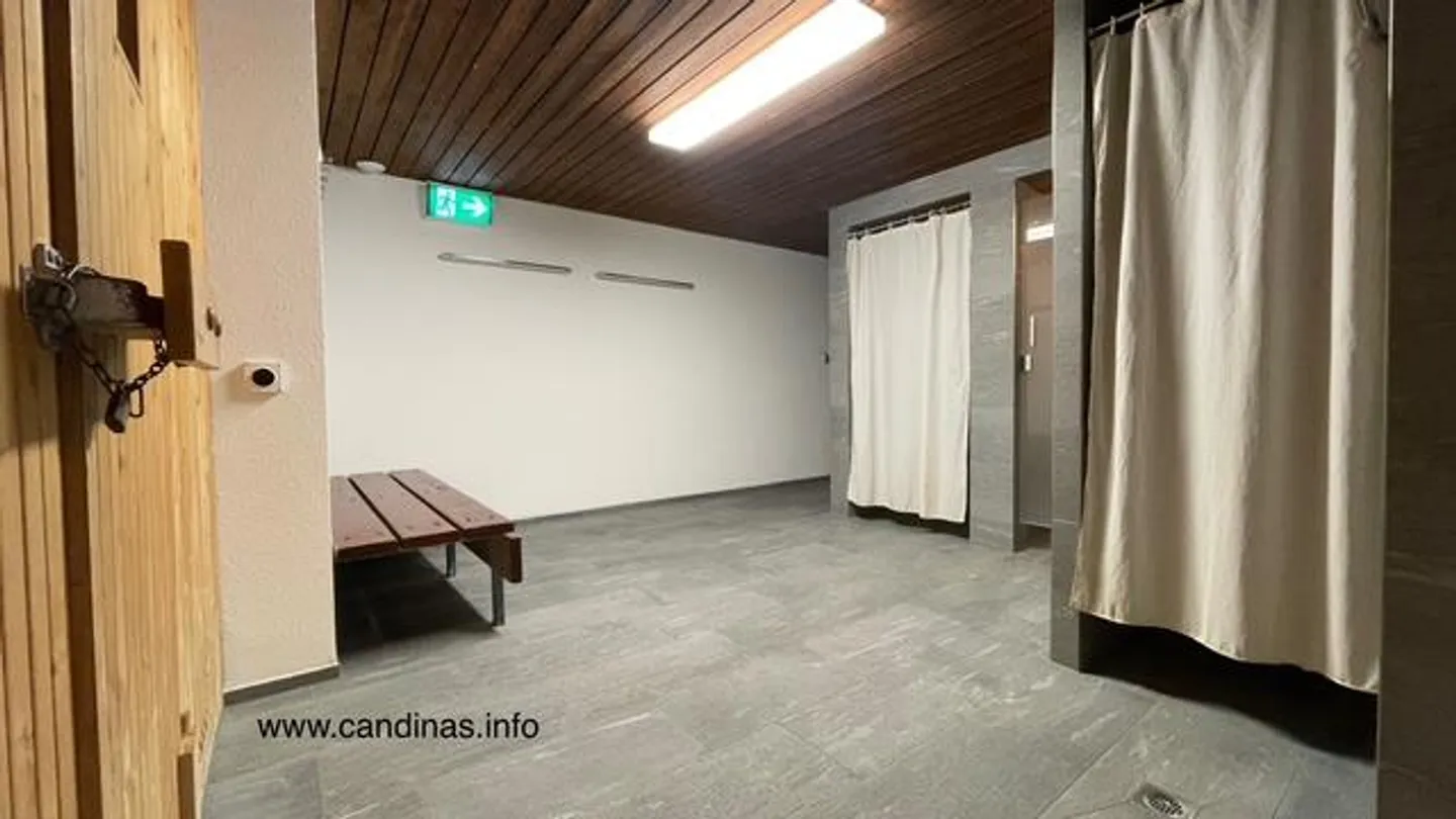 Well-maintained condominium with a beautiful view - Photo 9 of 20