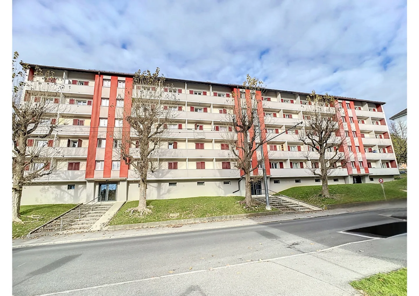 Appartamento 4.5 camere affascinante - Foto 3 di 11