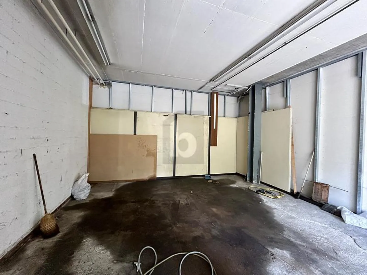 Laboratorio 1 stanza - Foto 2 di 6