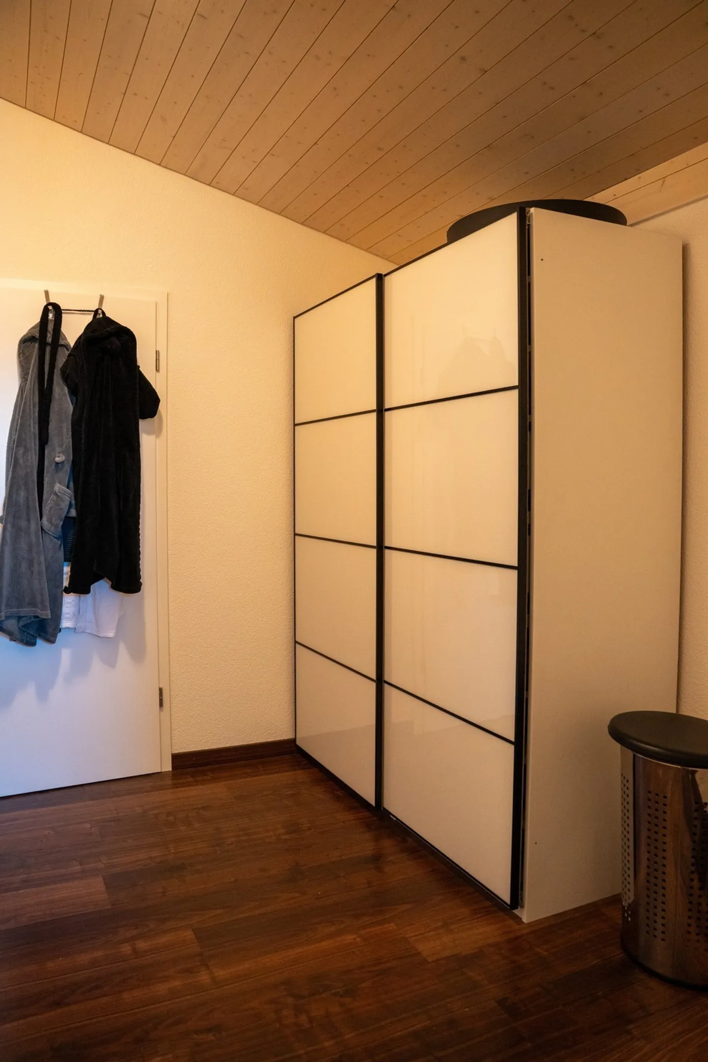Triplex penthouse in condominium ownership - Photo 11 of 13