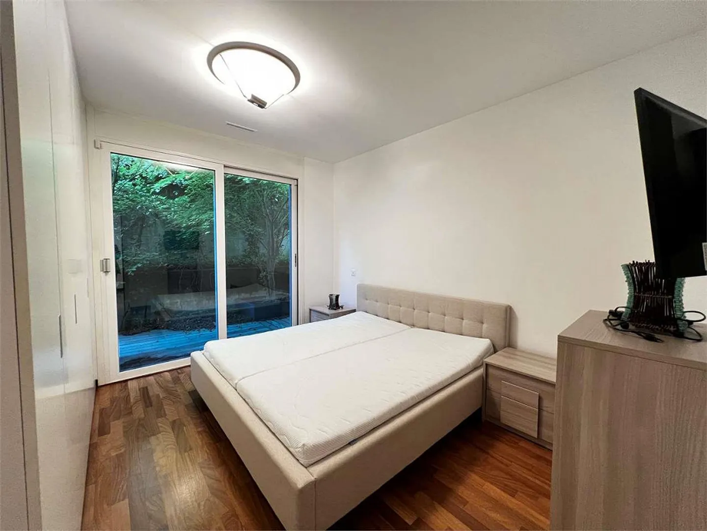 2686_Lugano, Elegant 5.5 rooms with lake view and private garden - Photo 5 of 13