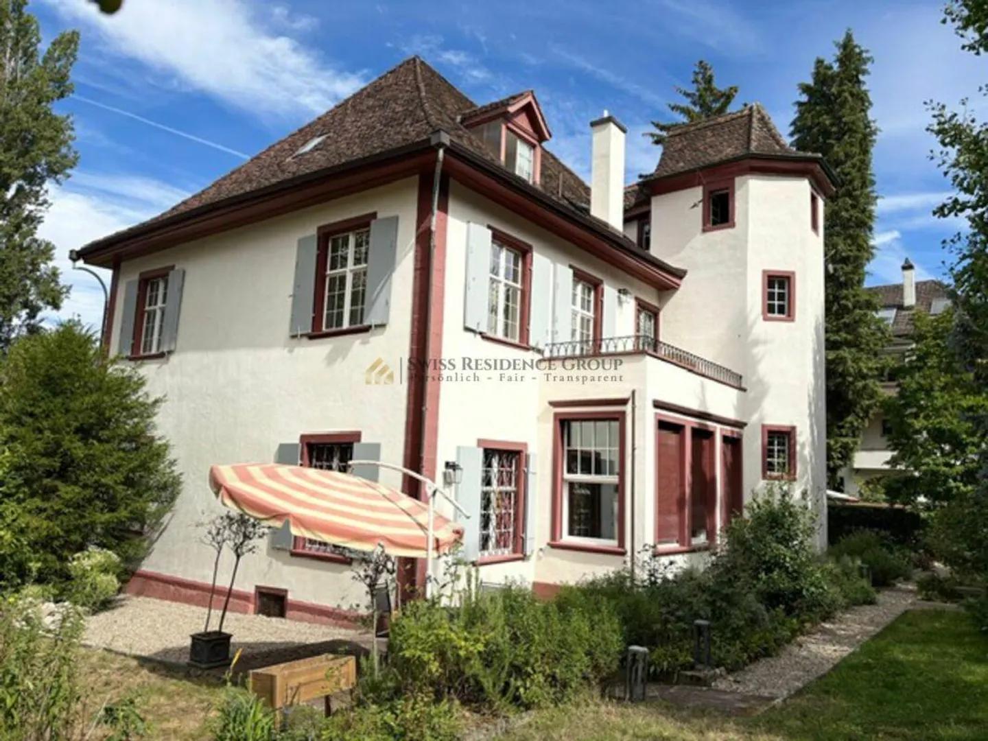 Charming historical residence with 4.5 rooms - Photo 1 of 10