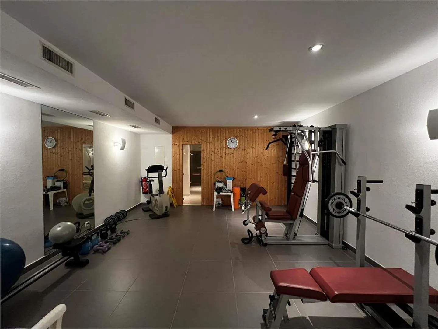 2686_Lugano, Elegant 5.5 rooms with lake view and private garden - Photo 12 of 13