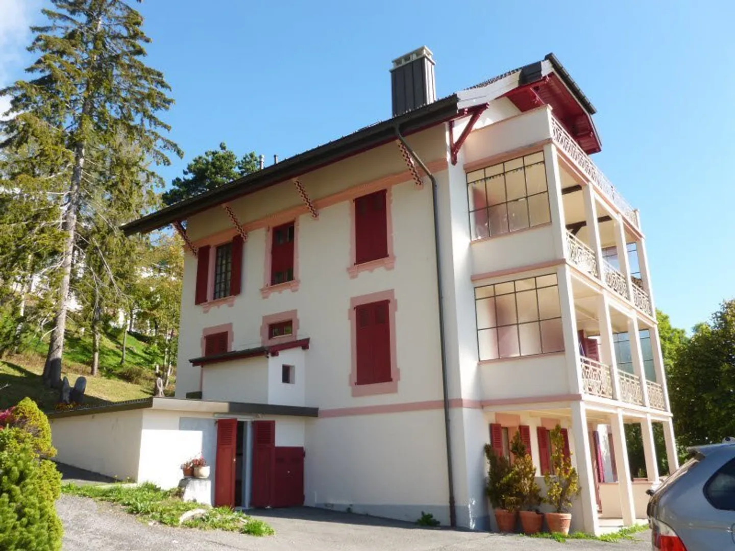 Apartment for sale - Photo 1 of 20