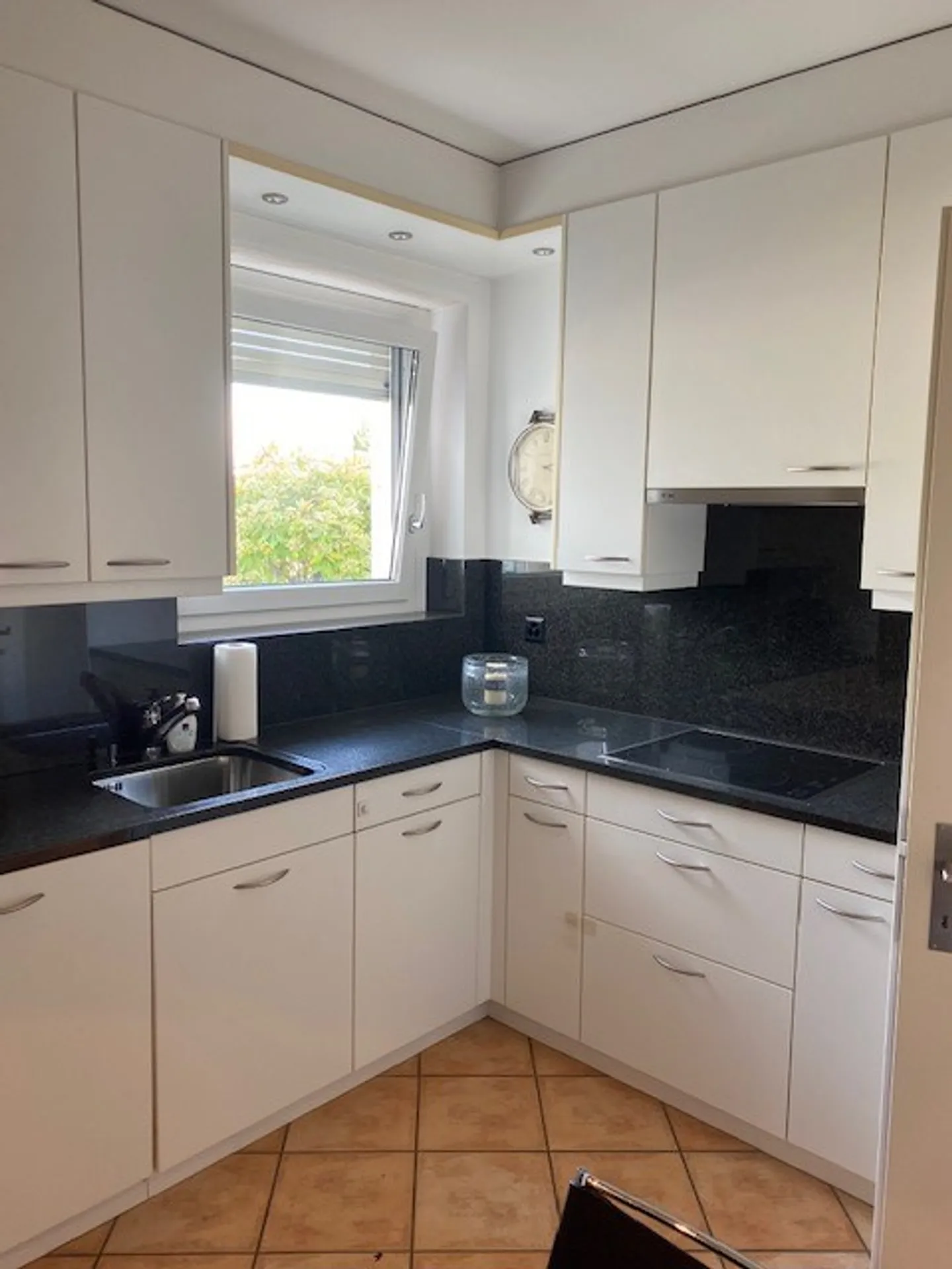 ASCONA AFFITTASI ATTICO 4.5 LOCALI - Foto 2 di 10