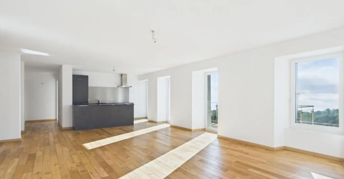 Appartamento di 4.5 stanze - Foto 2 di 11