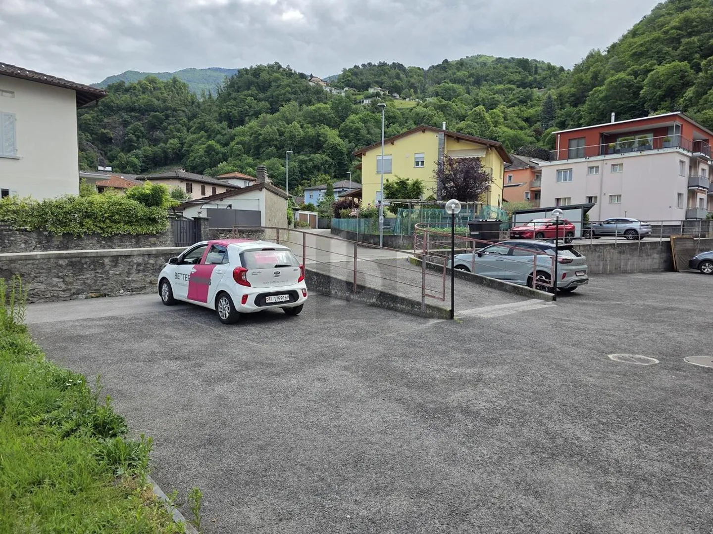 INTERO STABILE CON MOLTO POTENZIALE - Photo 2 of 6