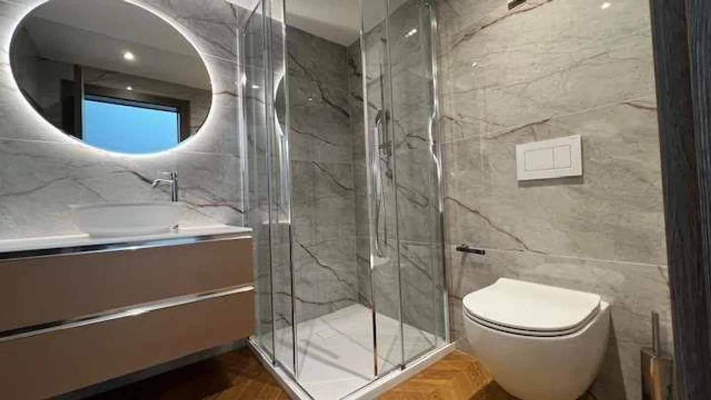 Charming luxury duplex apartment for rent Via Nassa in Lugano - Photo 4 of 13