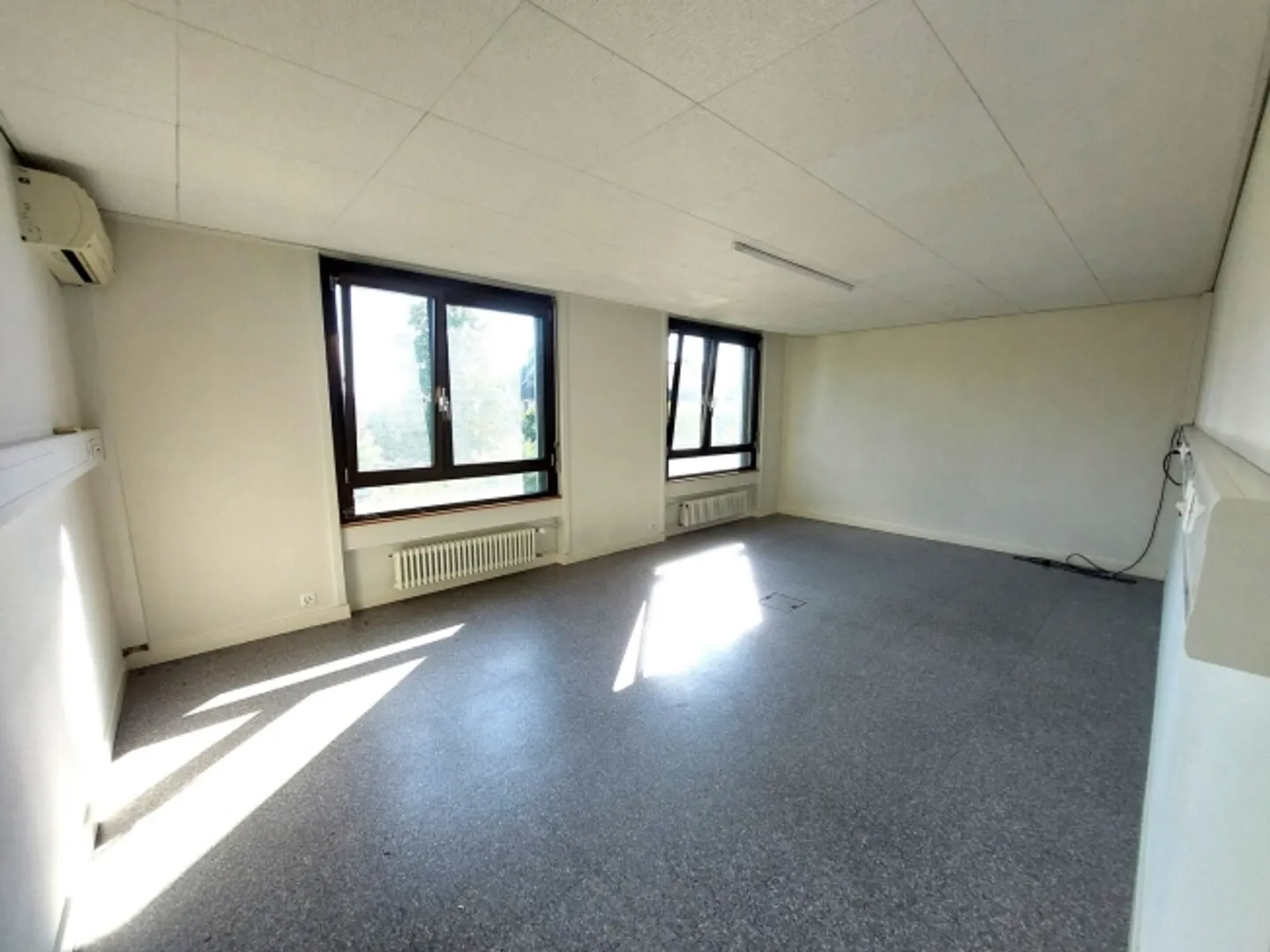 Ufficio di 27 m2 a Morges - Affitto flessibile - Vicino a tutto - Foto 3 di 4