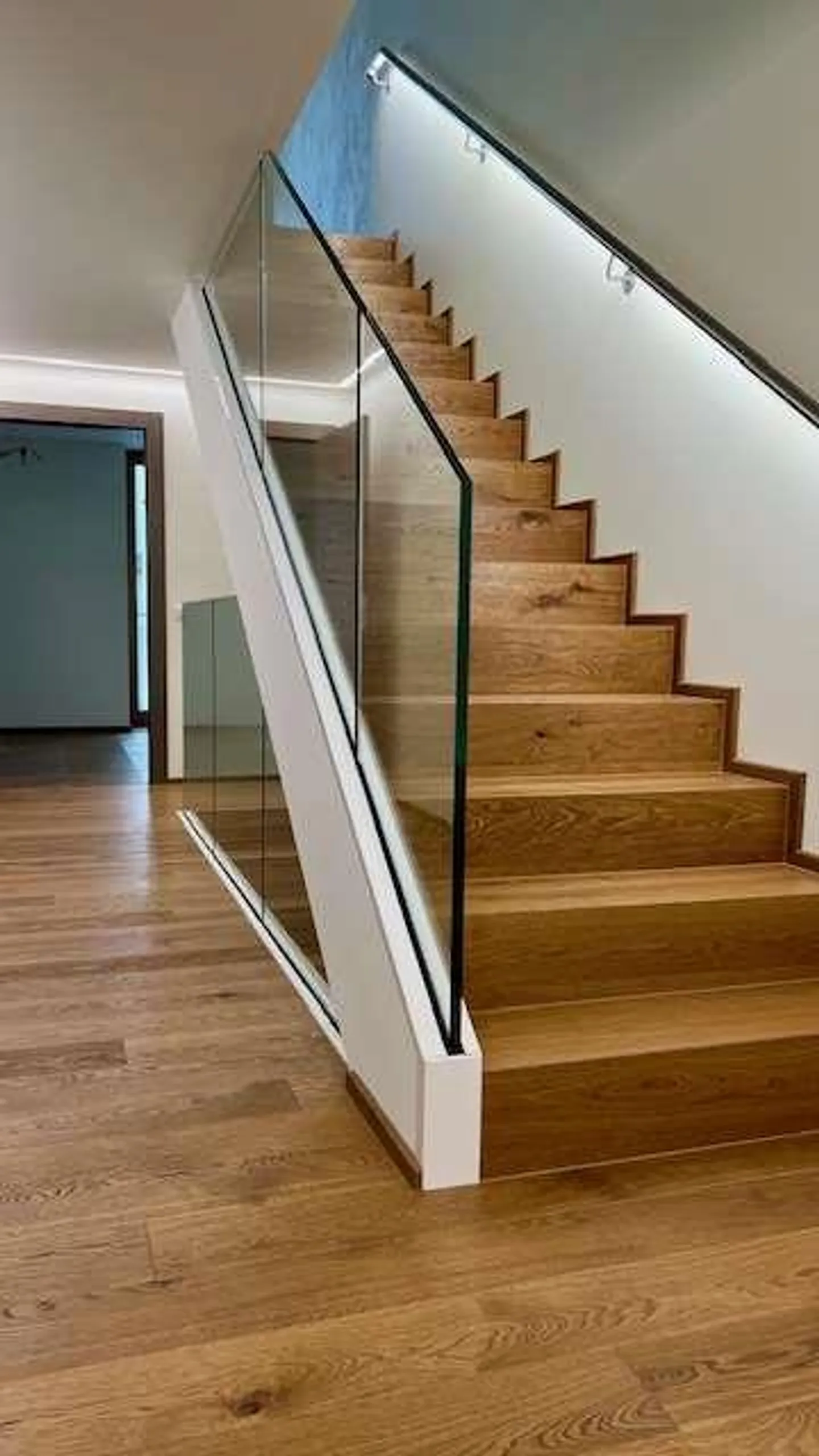 Charming luxury duplex apartment for rent Via Nassa in Lugano - Photo 10 of 13