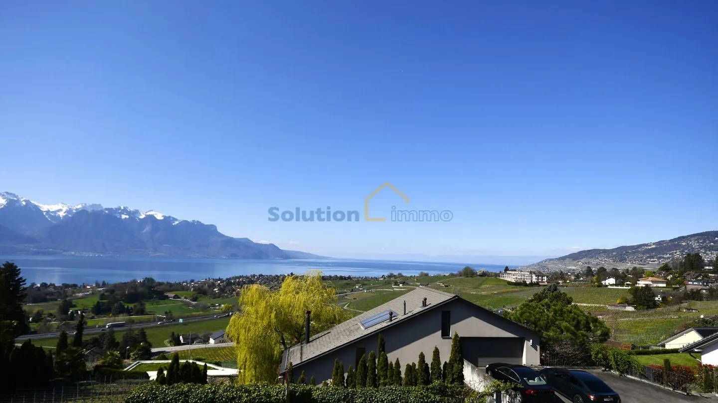 Super apartment with a magnificent view of the lake - Photo 1 of 13