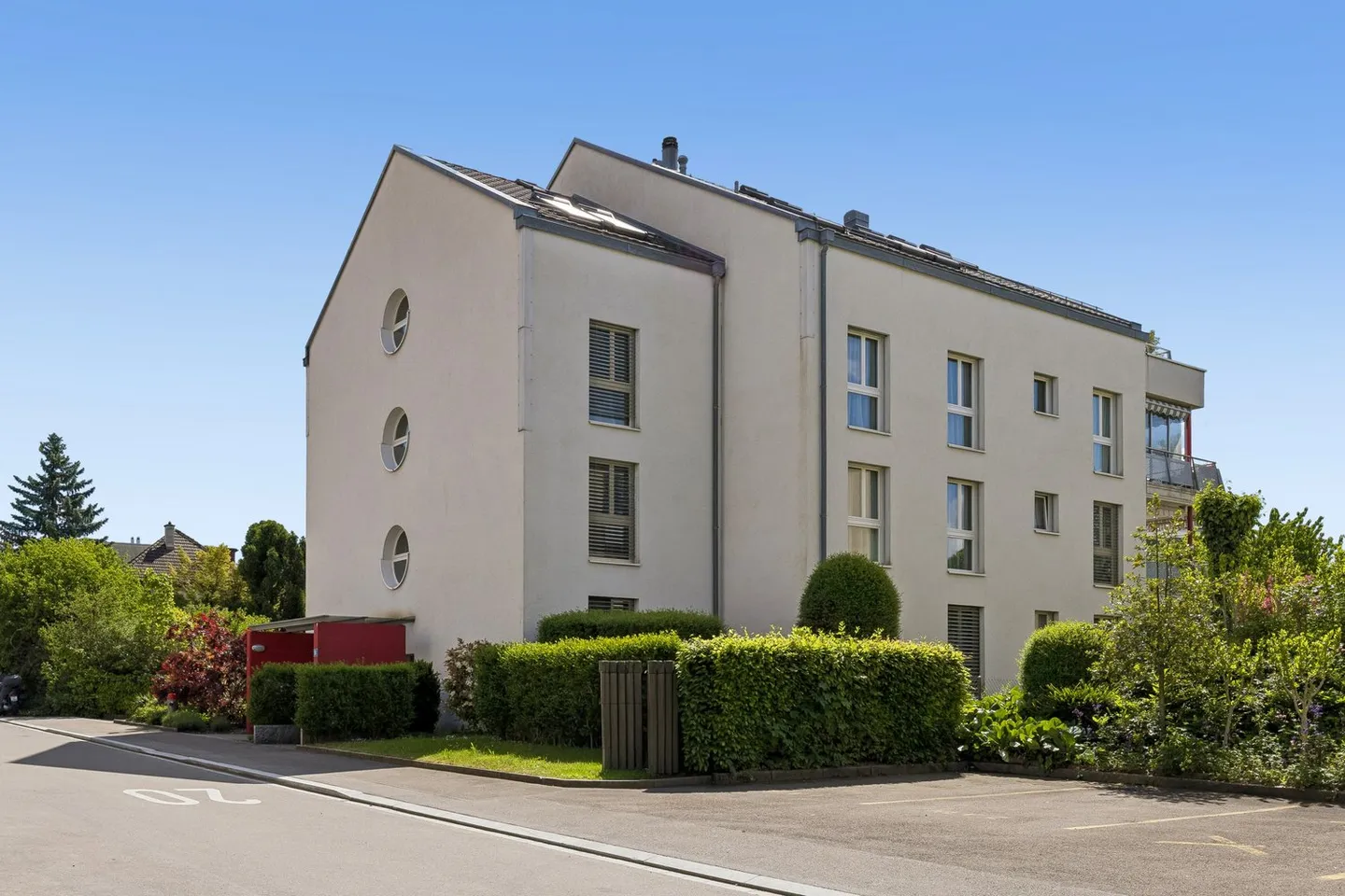 Appartement de jardin 3.5 pièces bien entretenu avec véranda - Photo 23 sur 25