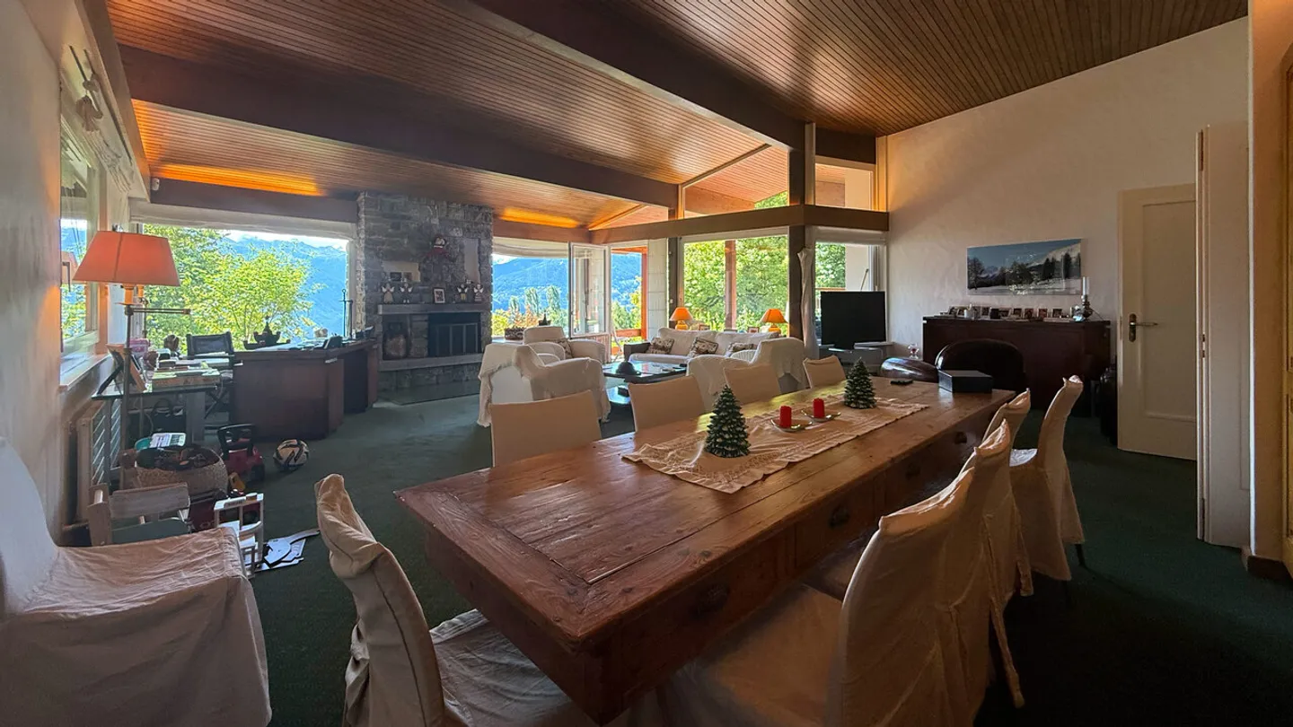 Chalet Charmant avec Vue Panoramique - Photo 3 sur 18