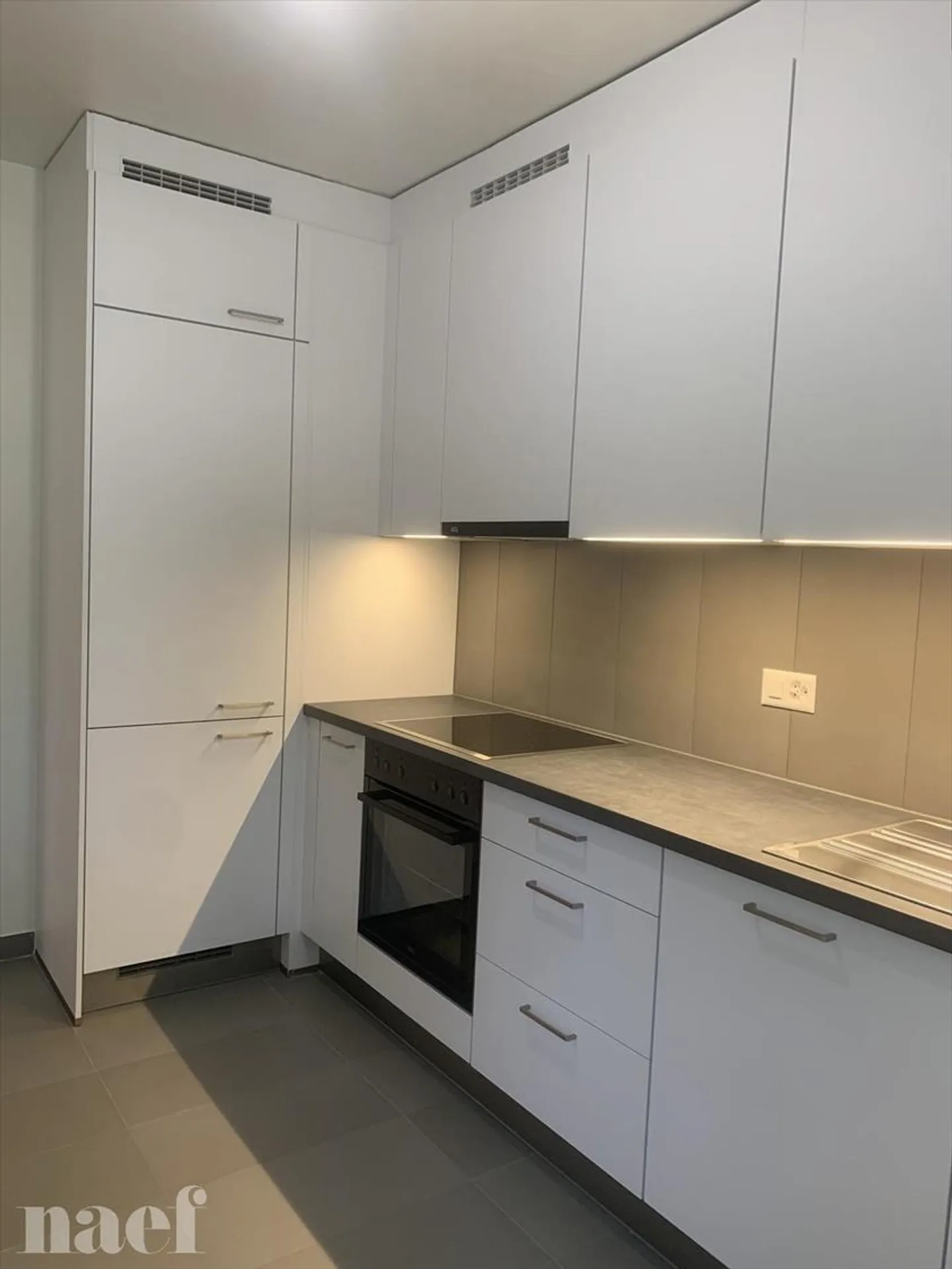 3.5 Room Apartment - Photo 6 of 7