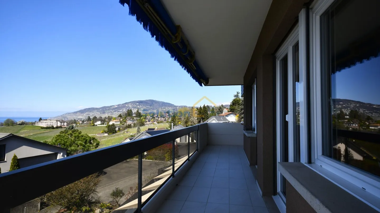 Super apartment with a magnificent view of the lake - Photo 4 of 13