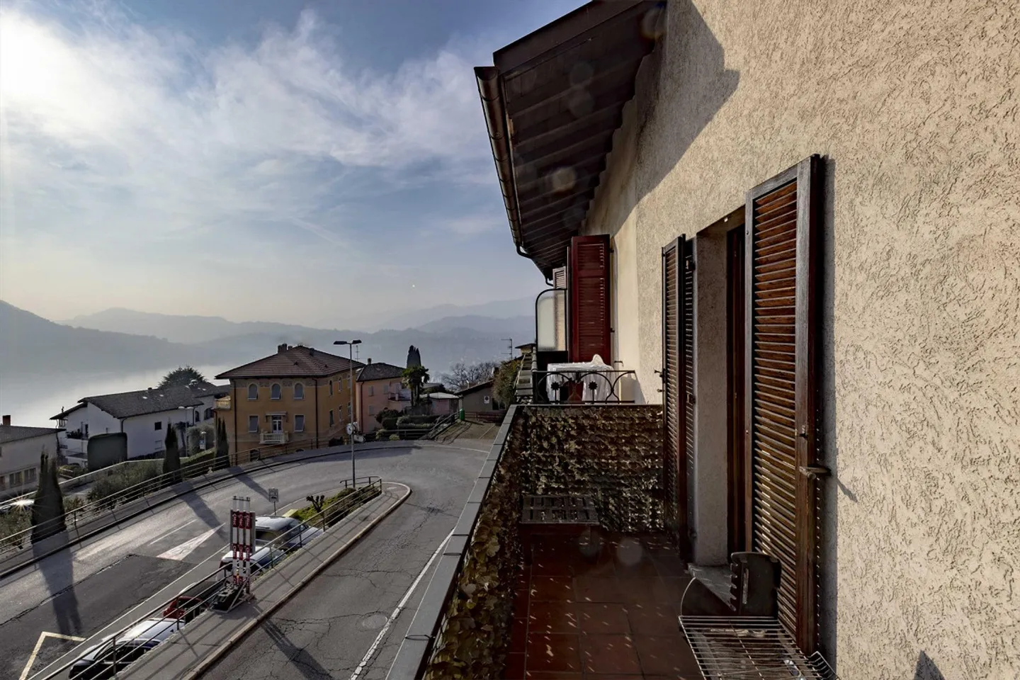 PREZZO ECCEZIONALE - 3.5 DUPLEX VISTA LAGO A RUVIGLIANA - Photo 3 sur 9