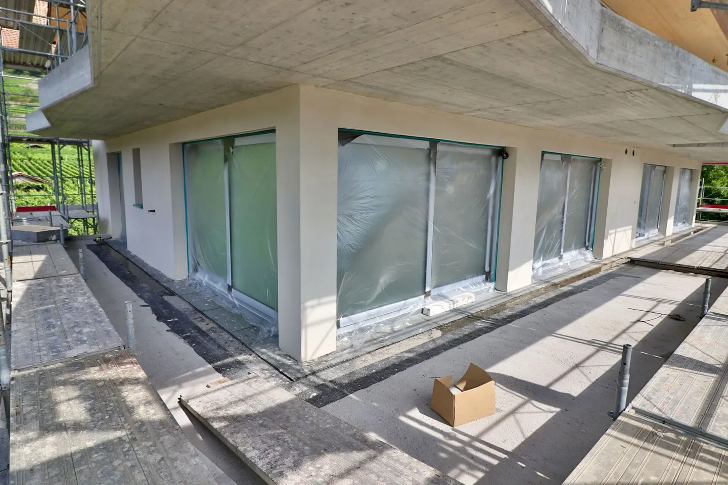 LEYTRON - THE RIGHT BALANCE, 3.5 ROOMS NEW - 50.5 m² TERRACE - Photo 6 of 13