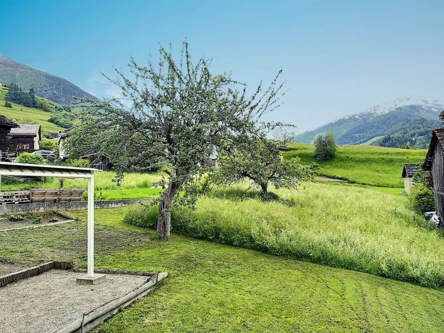 8-Zimmer-Einzelhaus - Foto 7 von 13