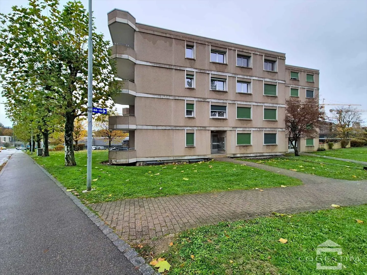 Appartamento 3.5 locali - Foto 3 di 9