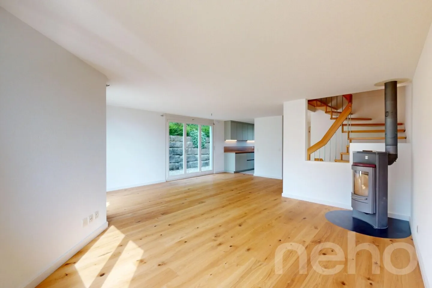 Stepped house for sale - Photo 5 of 9